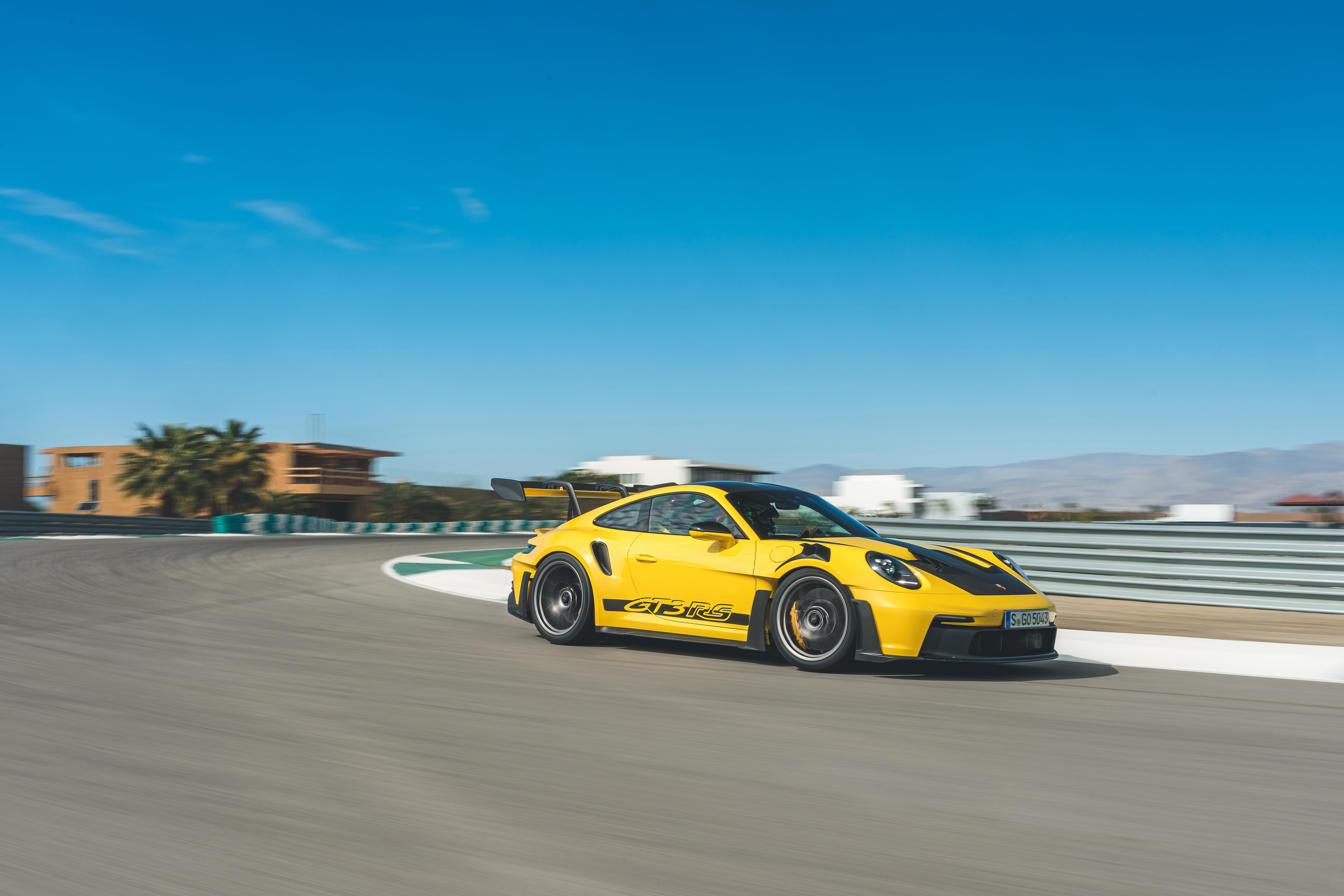 Porsche GT3RS Weissach 