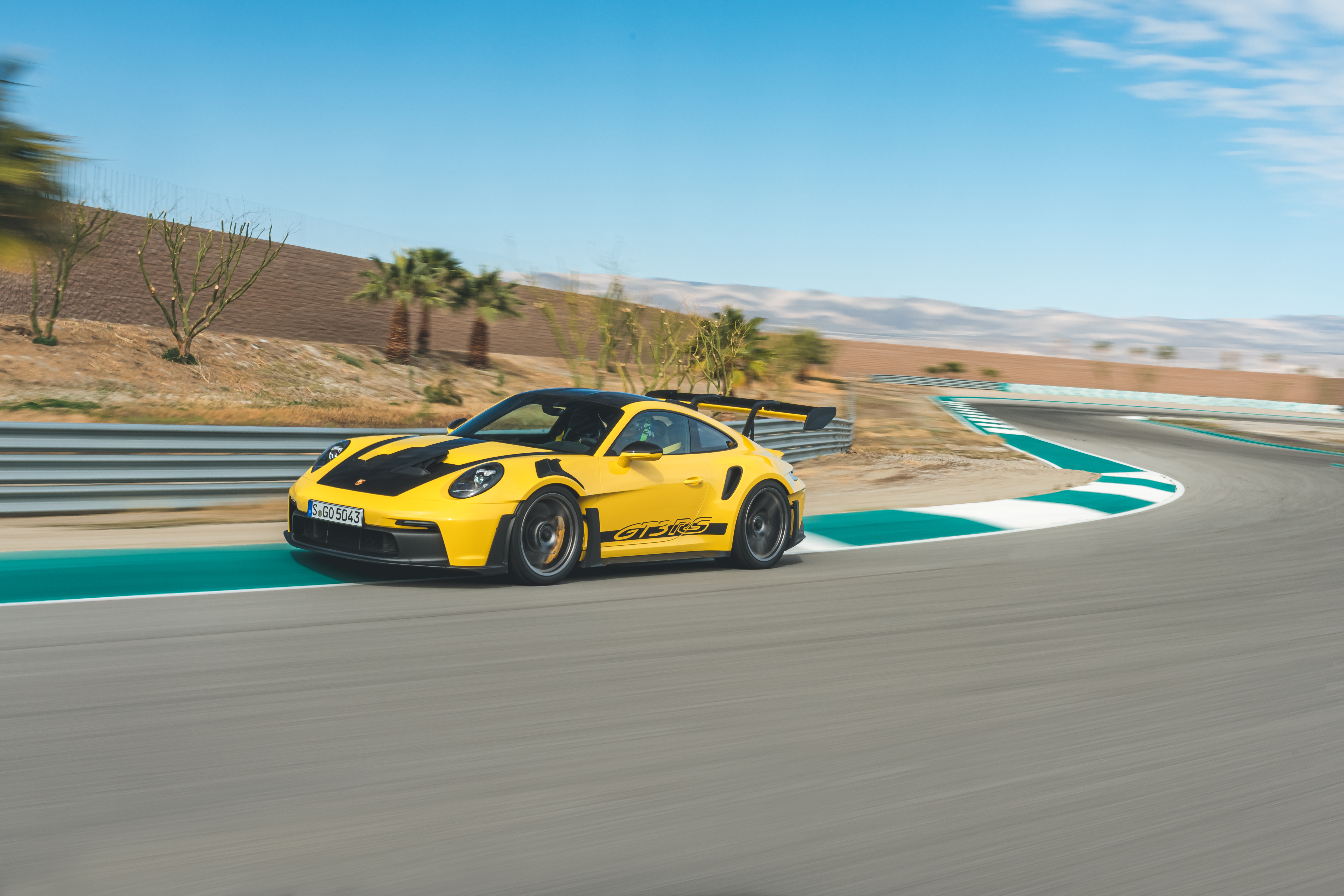 Porsche GT3RS Weissach ON TRACK 